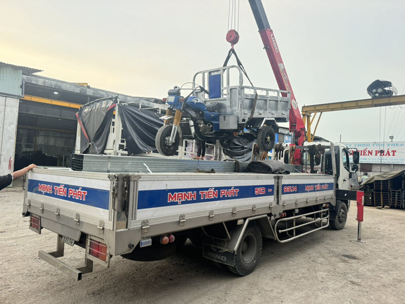Xưởng xe lôi Tiến Phát cung cấp phụ tùng, các loại xe 3 bánh