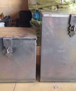 Thùng đựng phụ tùng của xe ba bánh