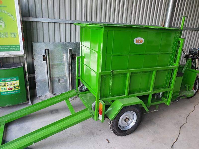 Chọn xe điện ba bánh chở rác có thùng bằng nhựa composite nhẹ, dễ vệ sinh và xác định tải trọng phù hợp