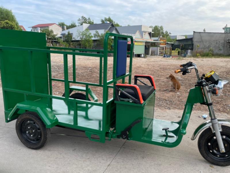Mẫu xe ba bánh điện chở rác số 4