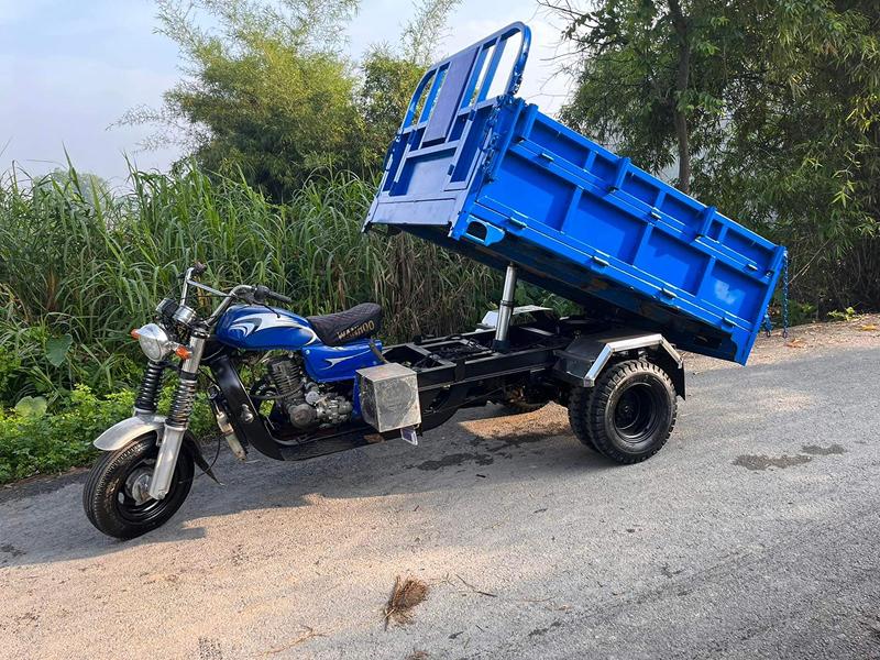 Xe ba bánh cũ đã qua sử dụng được ưa chuộng nhờ giá thành rẻ, máy còn hoạt động tốt