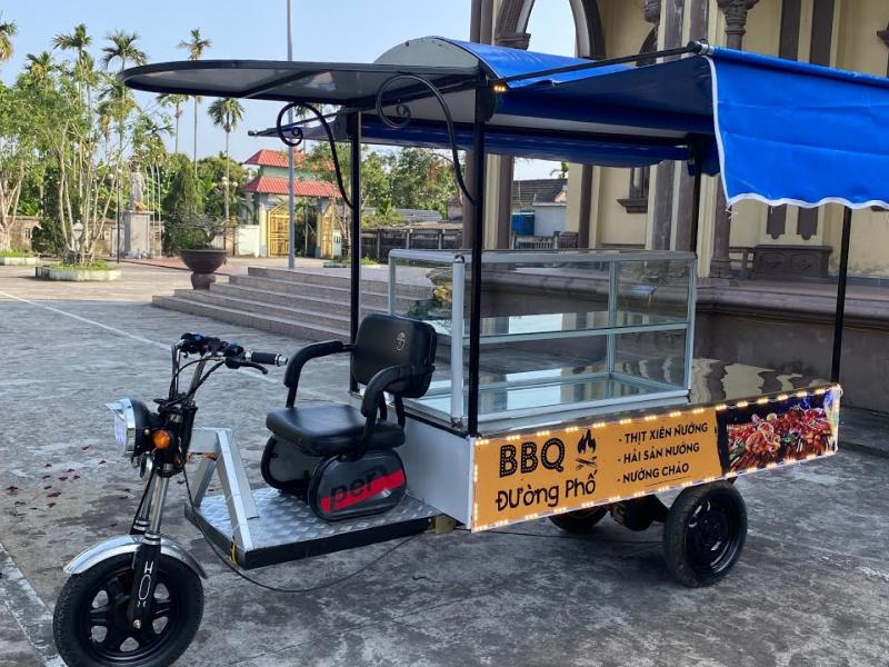 Xe ba bánh điện bán hàng rong có thiết kế đặc biệt bán hàng ngay trên xe, nhỏ gọn, tiện lợi