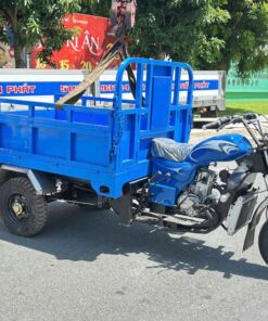 Xe lôi ba bánh Yinxiang 150cc công suất vừa phải cho các nhu cầu chở hàng thông thường