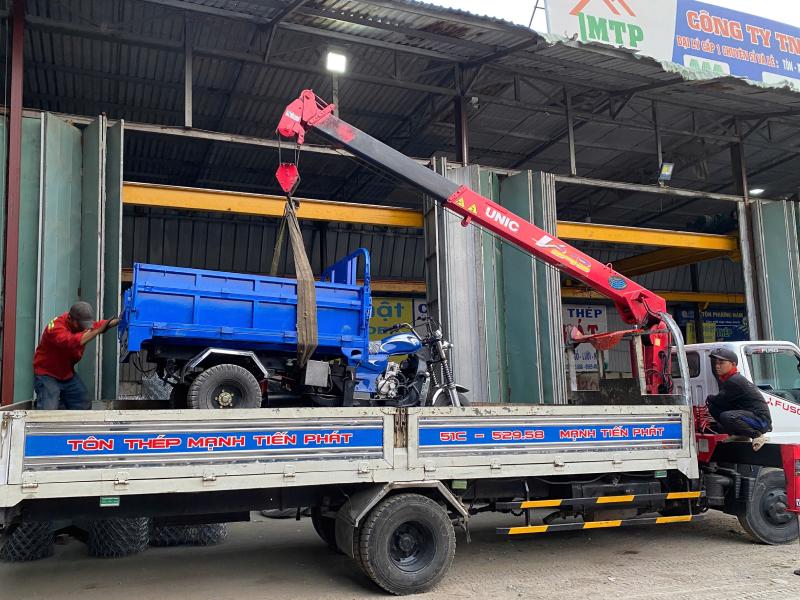 Xưởng xe lôi Tiến Phát cung cấp xe ba bánh Yinxiang chính hãng, nhận giao xe toàn Miền Nam